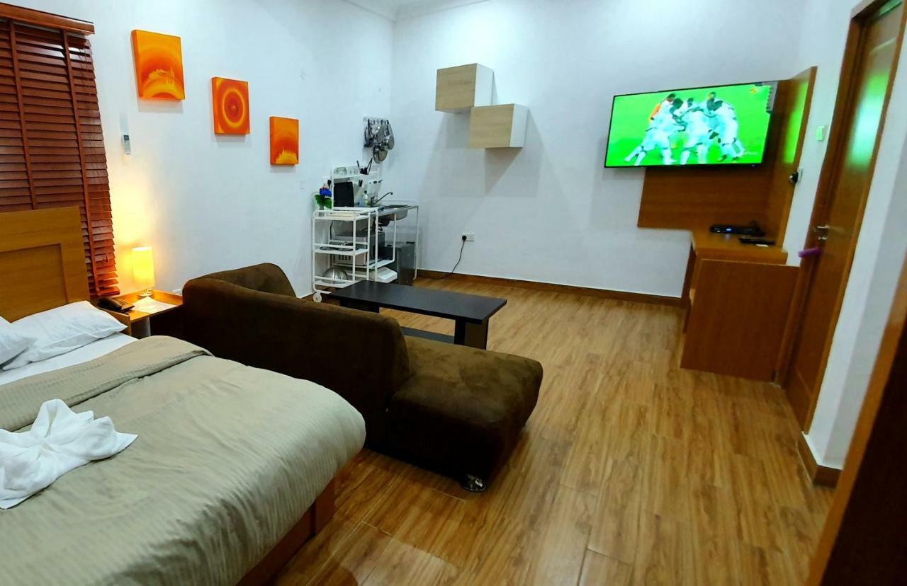 Taverna Lounge & Boutique Hotel Port Harcourt Dış mekan fotoğraf